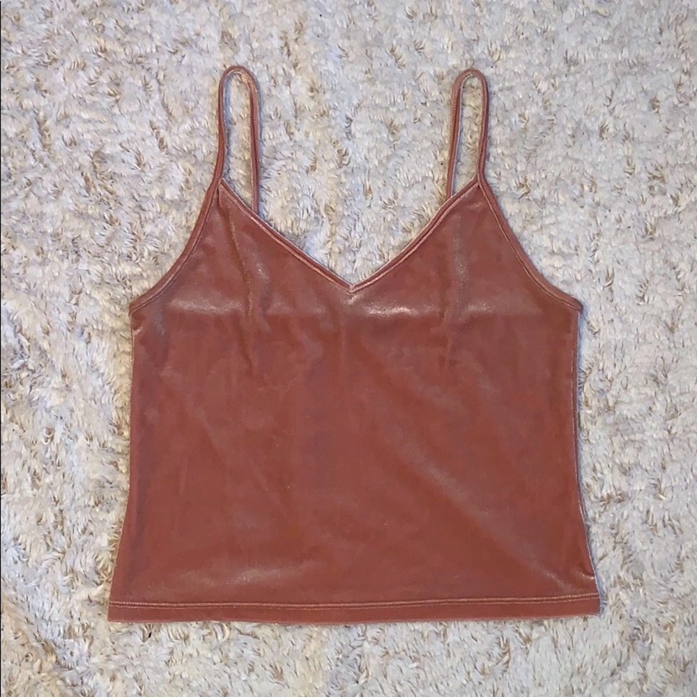 Cropped top